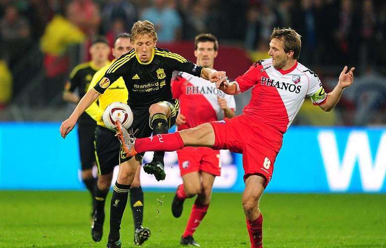 od体育官方网站-今晚荷甲焦点战，多特蒙德再遭质疑，话题不断，身体对抗强度拉满的简单介绍