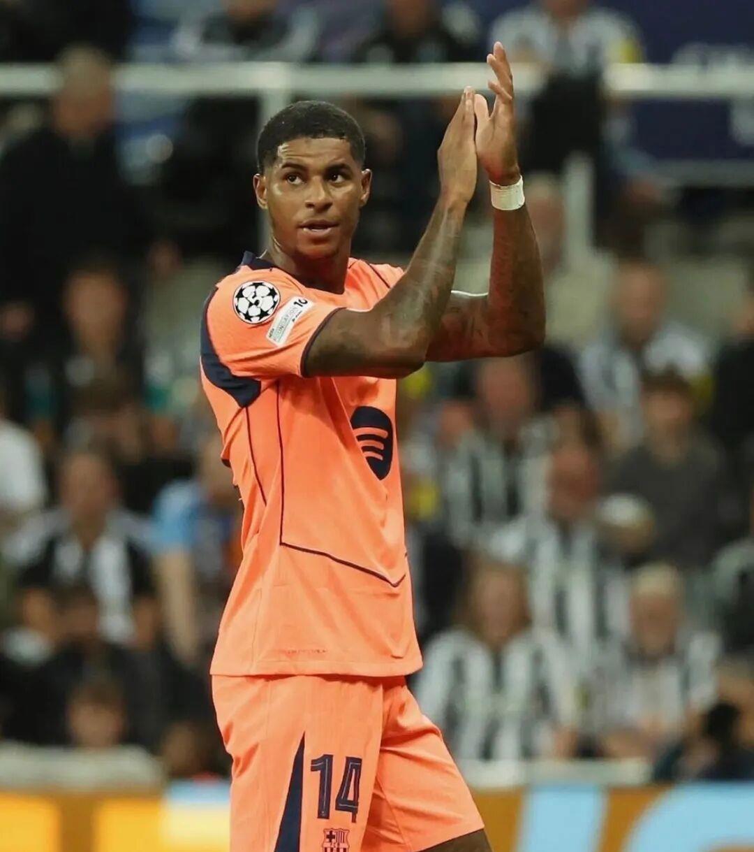 窗口期曼联备战NBA常规赛；官宣签约细节曝光；震撼外界；资深球员宣示担当的简单介绍